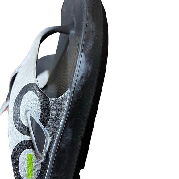 Oofos Ooriginal Flip Flop Thong Sport Sandals Black US M9 W11 Recovery Runner - Picture 9 of 9